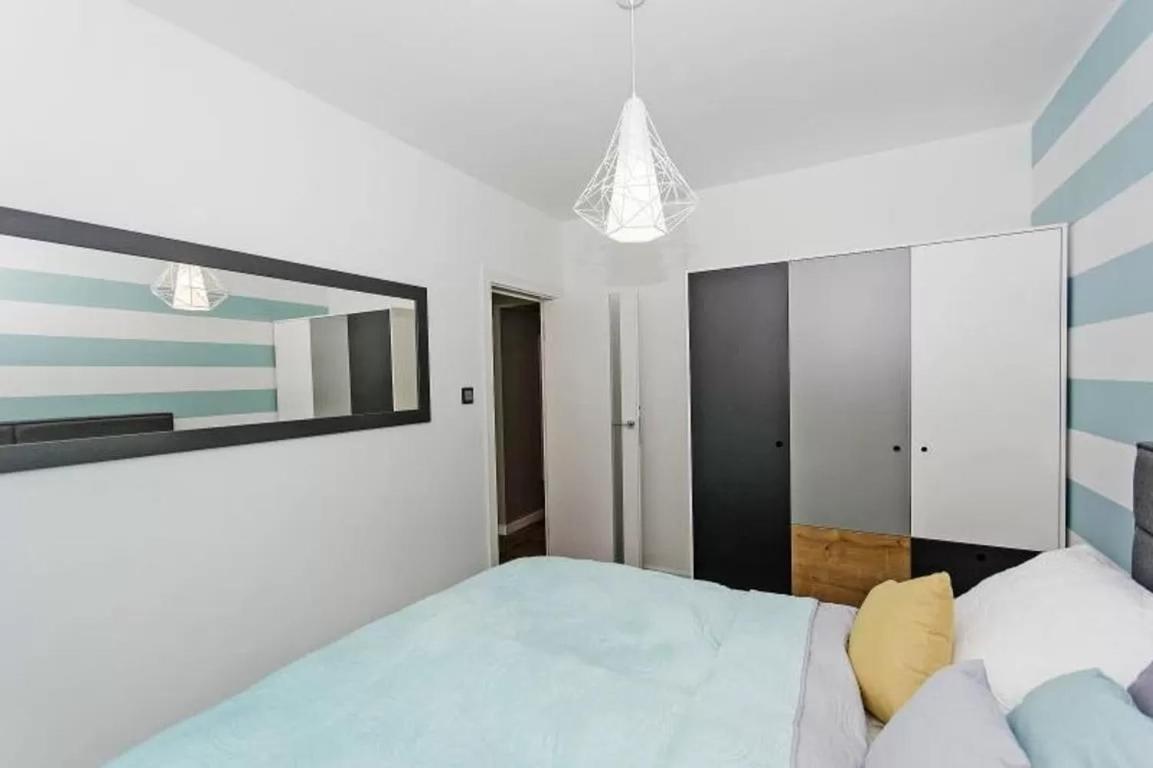 Motlawa Riverview Apartment Oidtown กดัญสก์ ภายนอก รูปภาพ